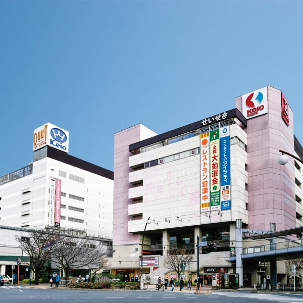 shopping center
